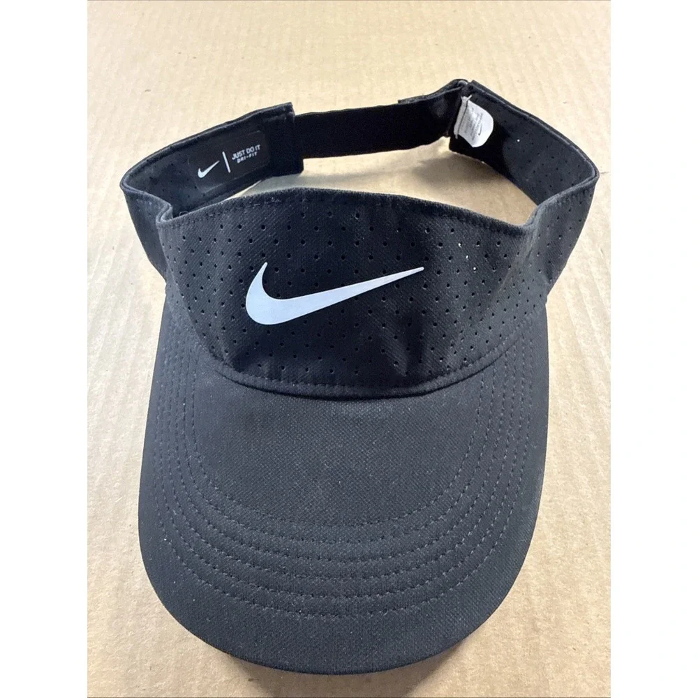 Nike DRI-FIT Ace Visor Adjustable Back Strap Black